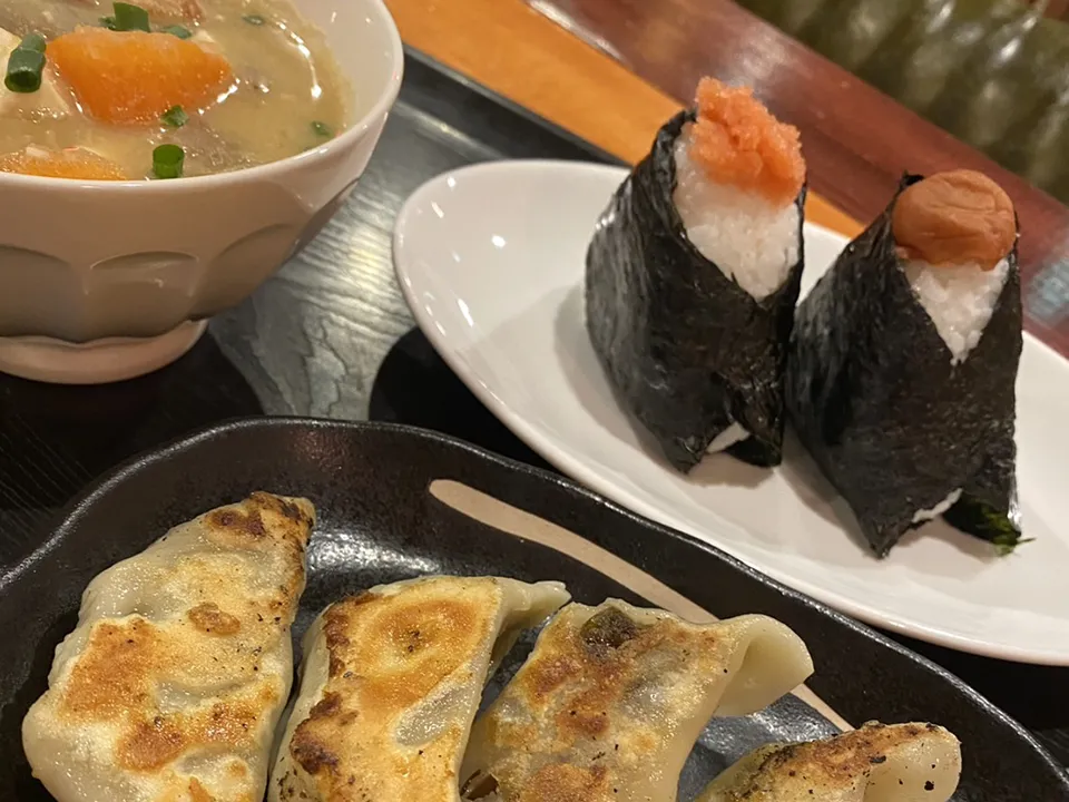 前夜のウェルカムディナー 店舗内風景