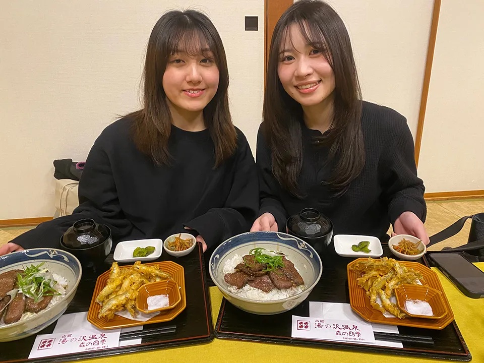 ワカサギ天ぷらと温泉を楽しむツアー